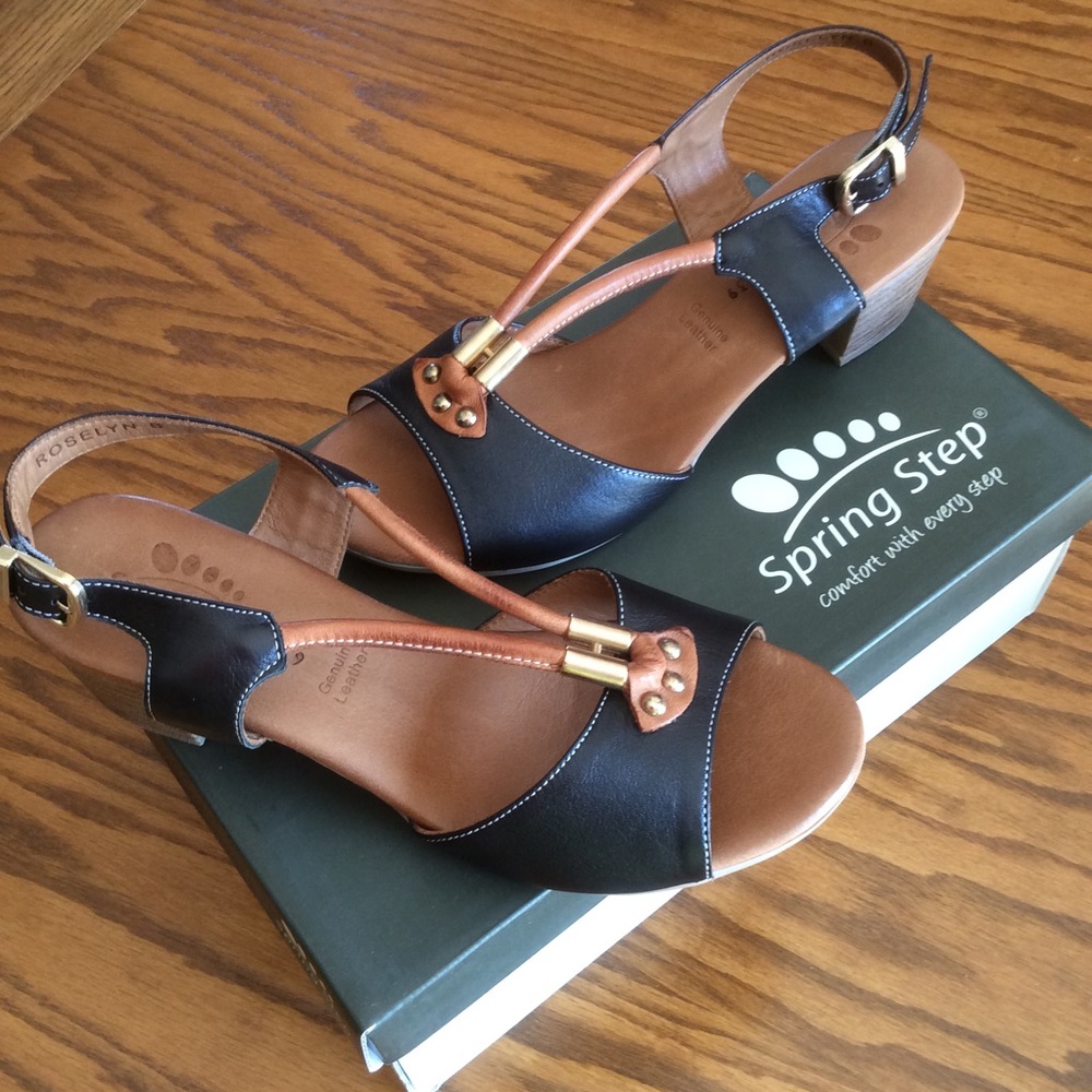 NWT Spring Step Women’s Style Roselyn-B Sandals